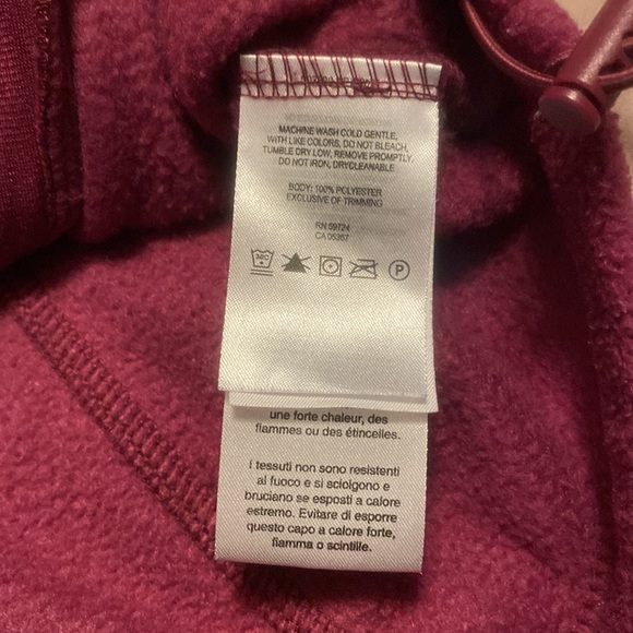 Columbia fleece zip up. Wine color. - Picture 9 of 10